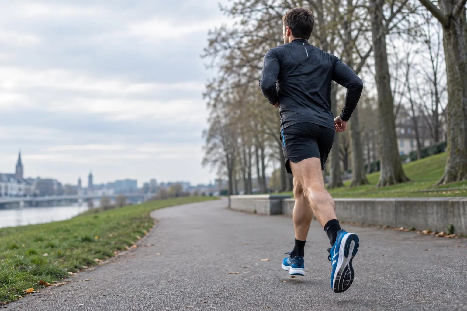 Een loper tijdens een gerichte buitentraining
