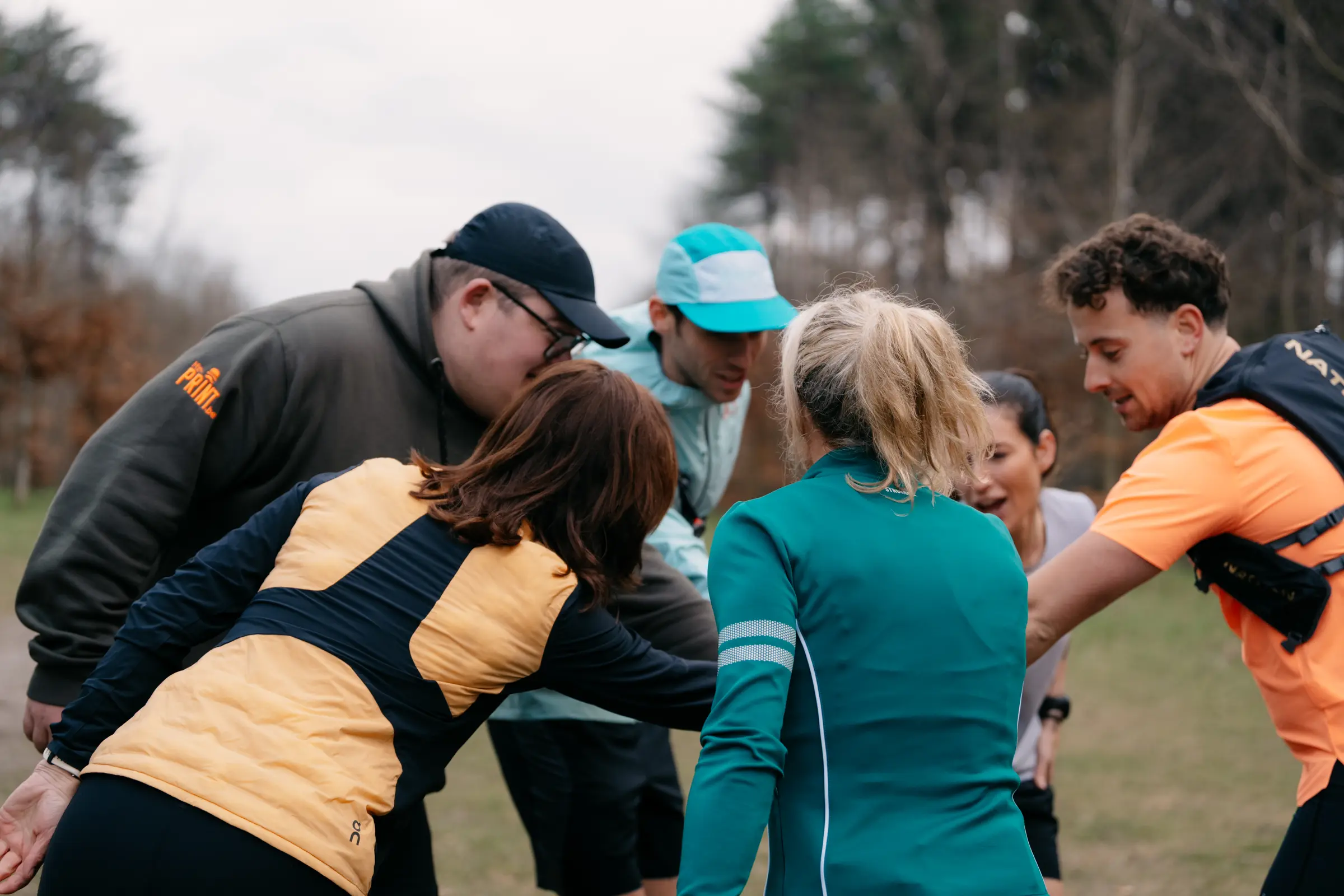 De Absolute Run Crew verzamelt voor een social run